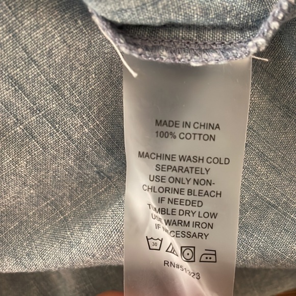 Vince Camuto Chambray Blouse with Ruffled Sleeves - Picture 5 of 5